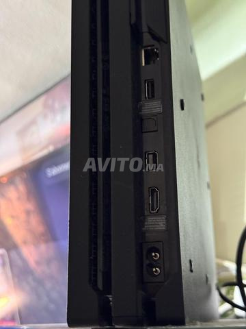 PlayStation 4 Pro - 2