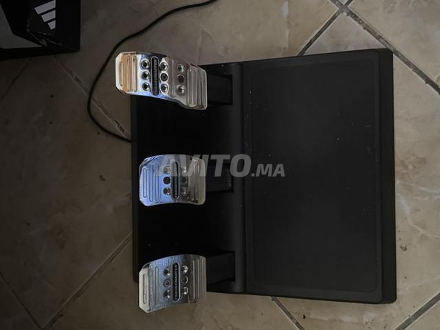 Volant Thrustmaster - 2