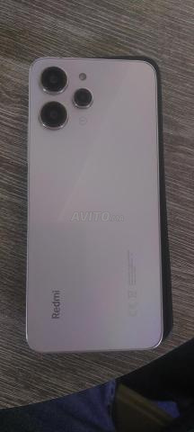 Redmi 12 128G 6RAM - 2