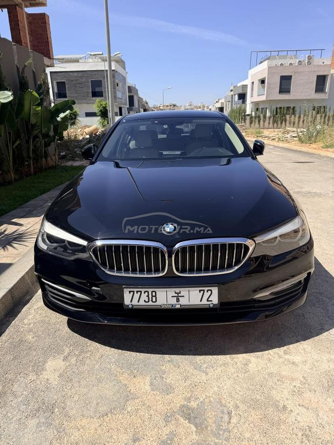 BMW serie5 excellent état modèle 2018