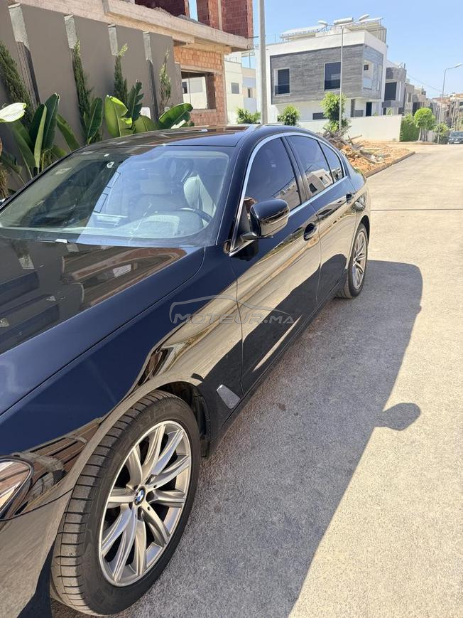 BMW serie5 excellent état modèle 2018