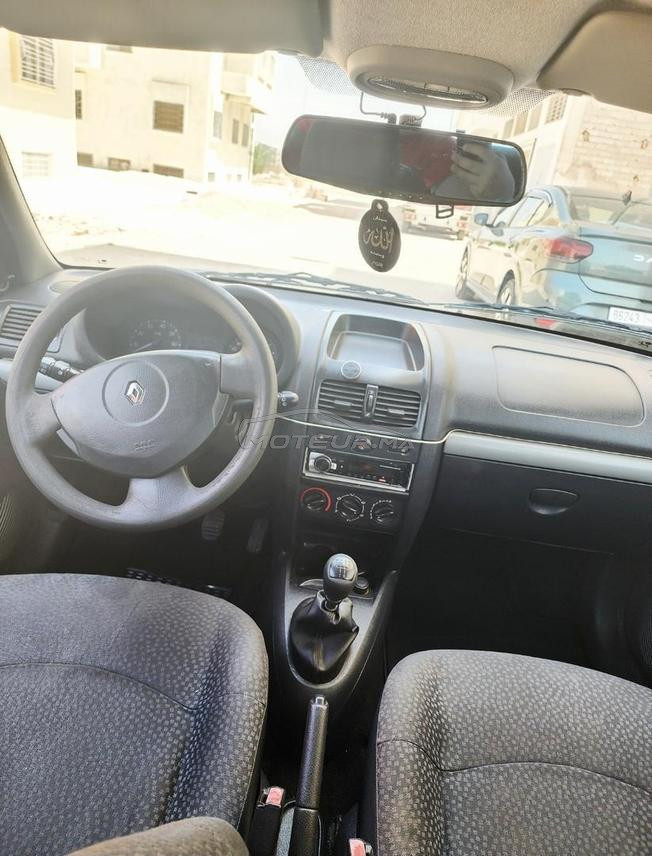 Renault Clio Essence1.2 Manuelle 2009 à Fès