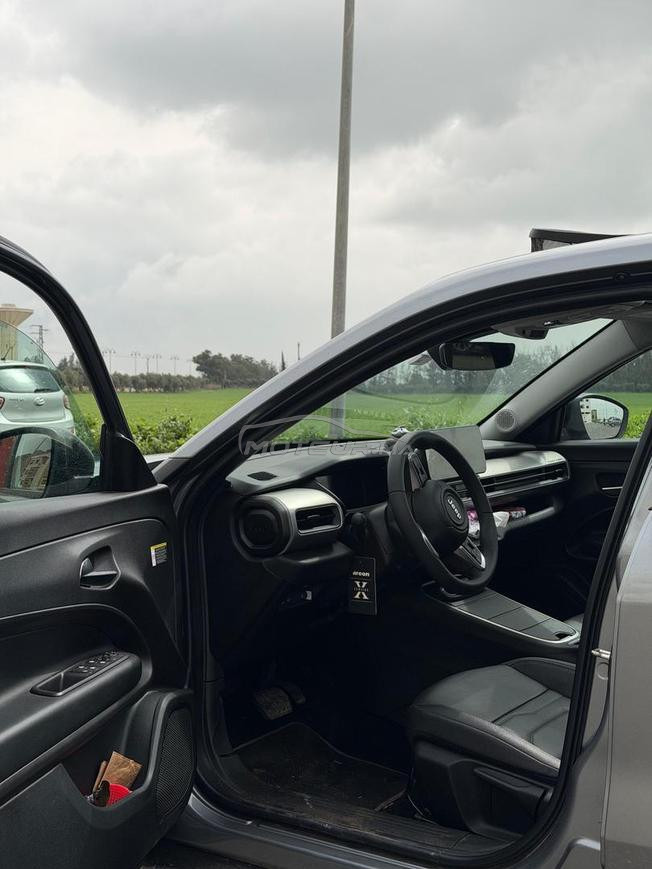 jeep avenger hybrid 2025