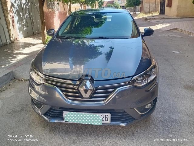Renault Megane Diesel Automatique 2017 à Meknès - 2