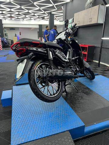 Moto - 2