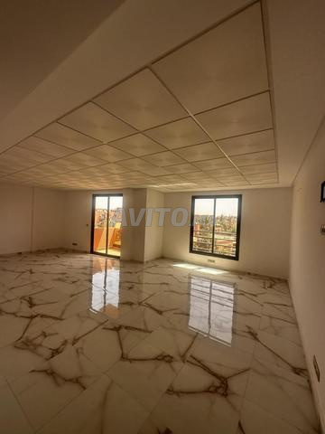 Bureau 47m2 Avenue Abdelkrim Khattabi Gueliz - 2