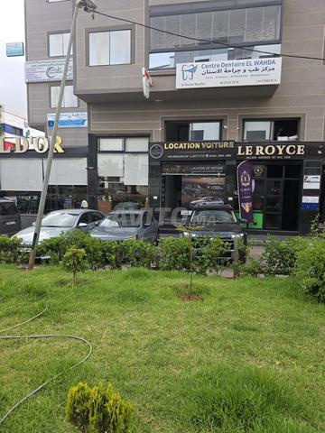 مكتب مشرق للإيجار