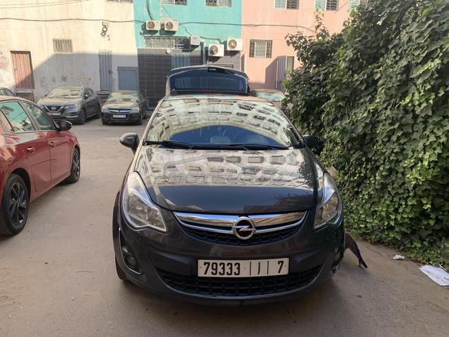 opel corsa D 2014
