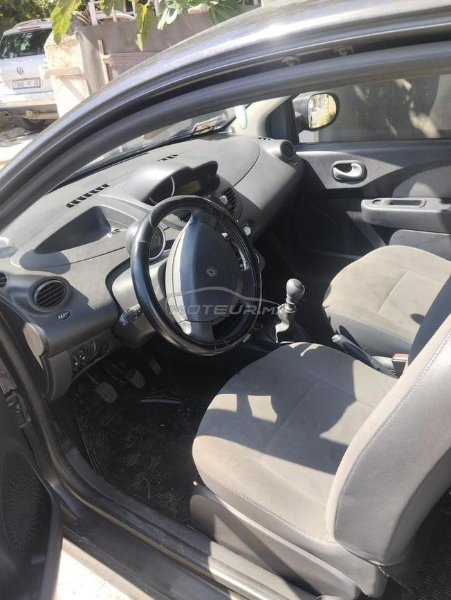 voiture essence bon état à vendre 