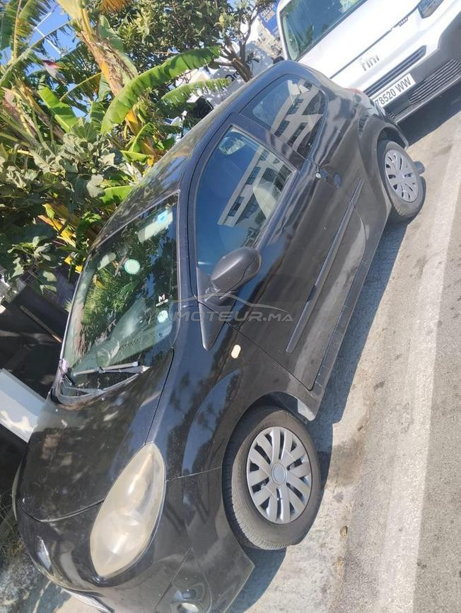 voiture essence bon état à vendre 
