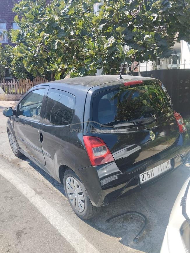 voiture essence bon état à vendre 