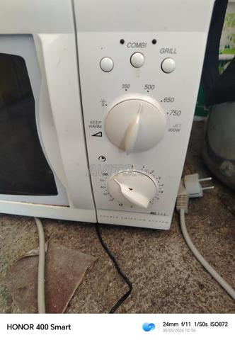 Four micro-ondes - 2