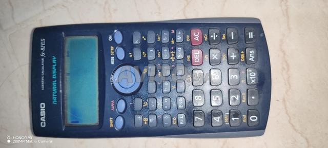 Calculatrice scientifique Casio - 2