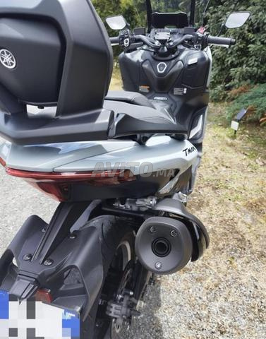 T MAX 560 TECH MAX 2025 - 2
