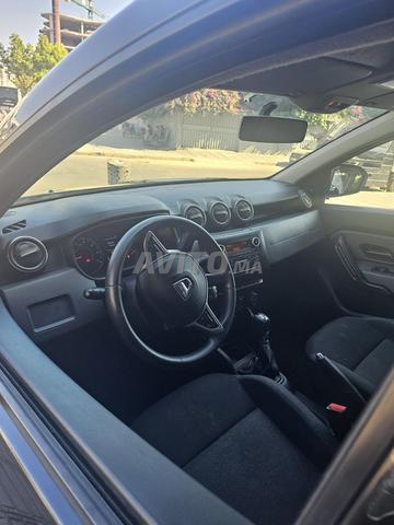 Voiture Dacia - 2
