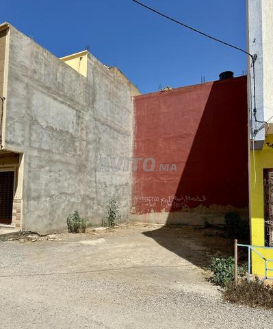 أرض للبيع في مدينة الناظور 100 متر مربع