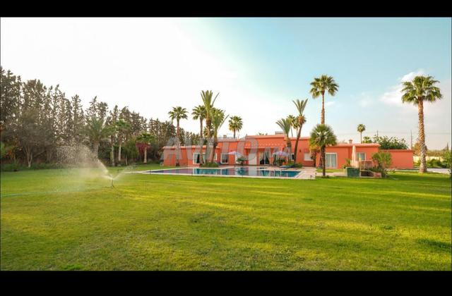 VILLA 6 CHAMBRES PISCINE  - 2
