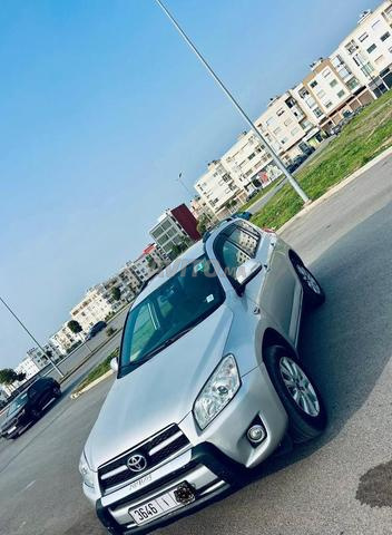 Toyota RAV-4 Diesel Manuelle 2010 à Temara - 2