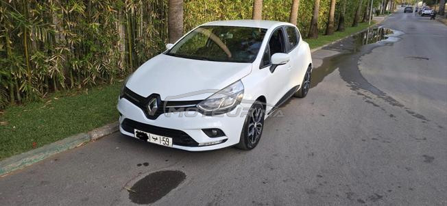 Clio 4 très bonne état 
