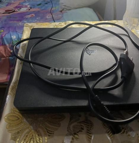 PS4 slim 1to - 2