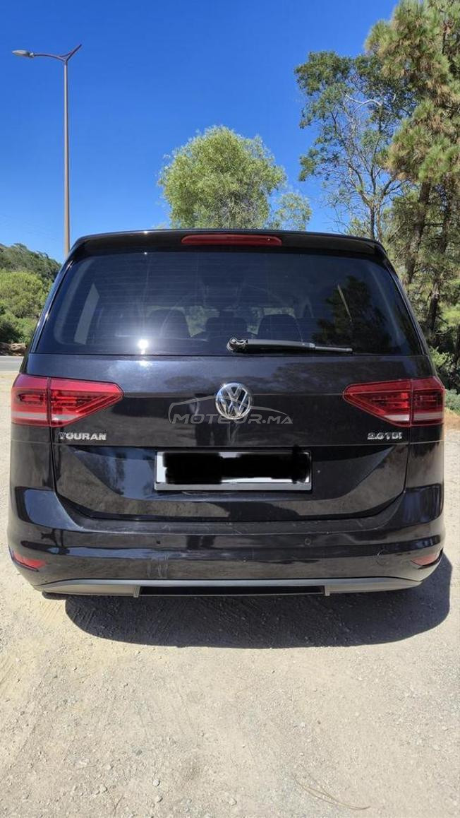 Volkswagen Touran Diesel Manuelle 2016 à Tanger