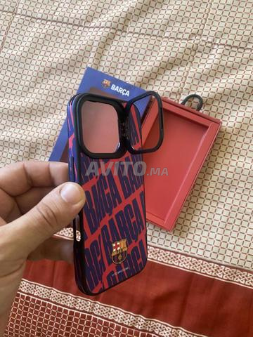 Coque iPhone 16 FCB - 2