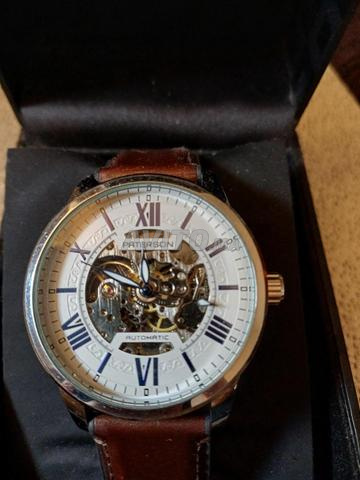 Montres de marque Patersone. - 2