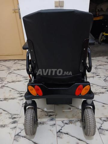 Fauteuil roulant électrique - 2