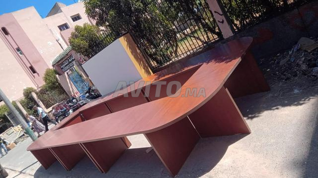 Table de Réunion – Design Moderne & Professionnel - 2