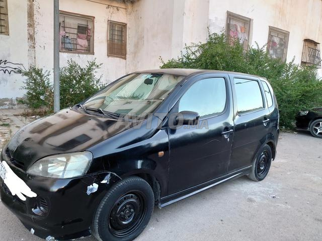 Daihatsu YRV Essence Manuelle 2012 à Bouskoura - 2