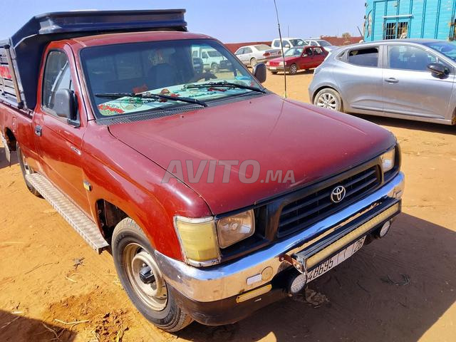 Toyota Hilux - 2