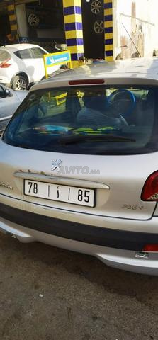 Peugeot 206 Plus 2010 photo 3