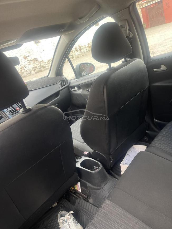 Peugeot 207 Essence Manuelle 2011 à Casablanca