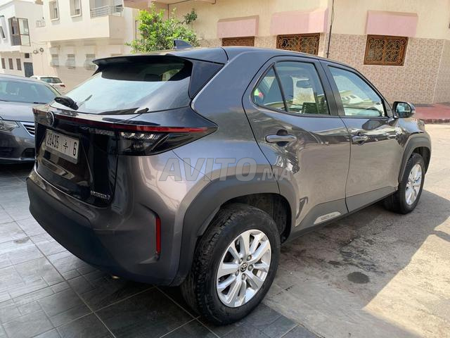 Toyota Yaris Hybride Automatique 2022 à Rabat - 2
