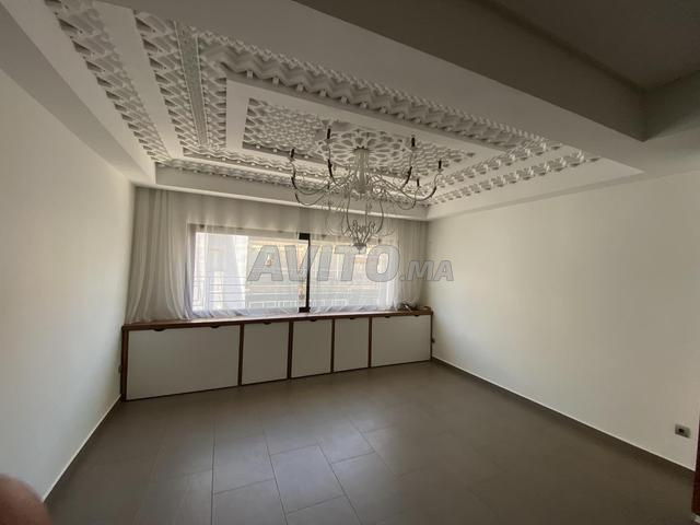 Appartement à louer 110 m² à Rabat - 2