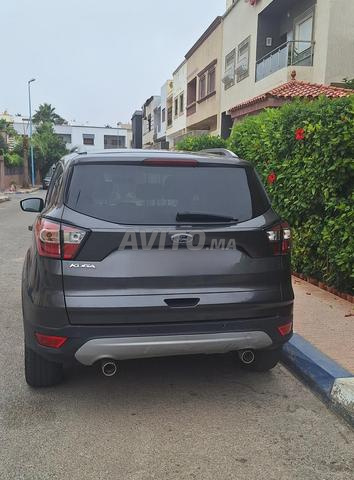 Ford Kuga Diesel Manuelle 2018 à El Jadida