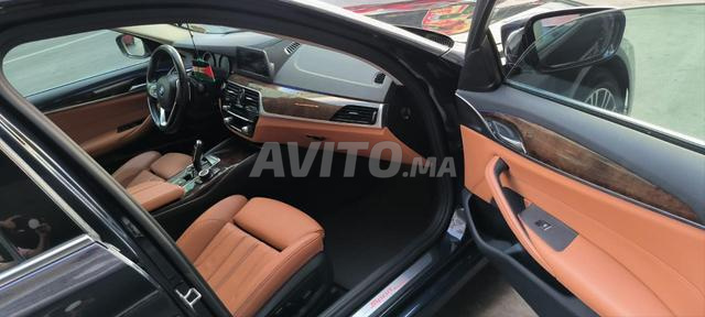 BMW الفئة الخامسة 520