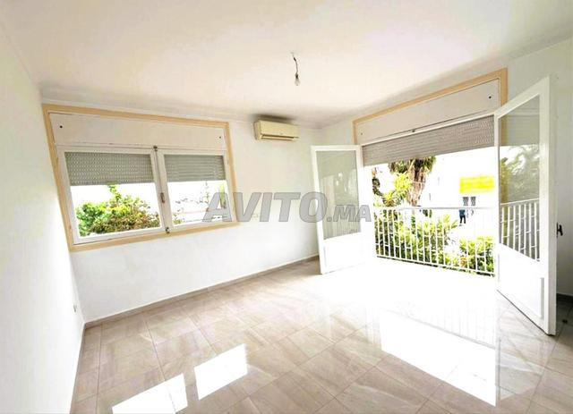 Spacious 800 m² Villa for Rent Prestigious Hassan