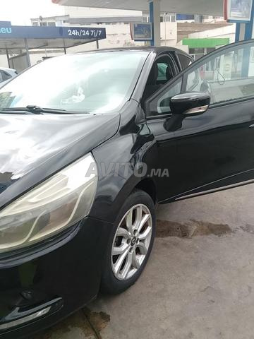 Renault Clio Diesel Manuelle 2017 à Casablanca - 2