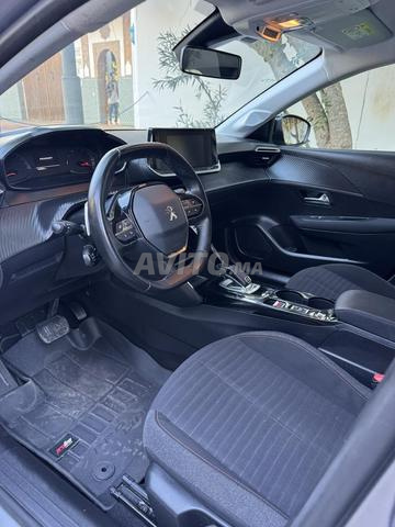 Peugeot 208 Automatique Diesel - 2