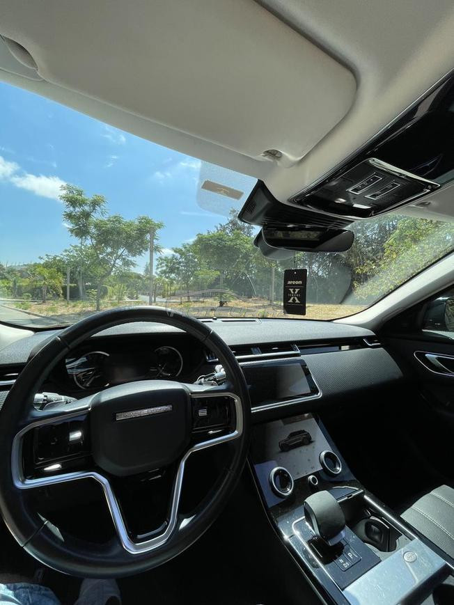 RANGE ROVER VELAR 2023