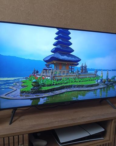 Samsung Smart TV 4K 55 pouces, encore propre et neuve - 2