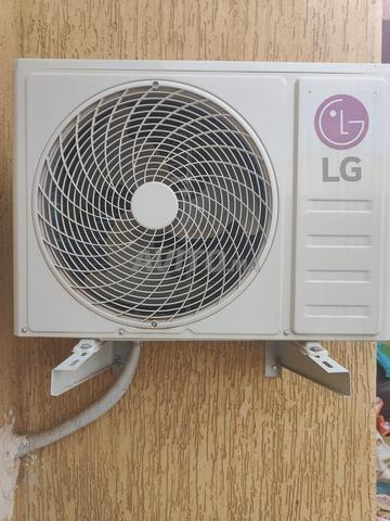 Climatiseur LG 12000 BTU - 2