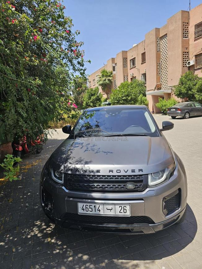  voiture land rover  evoc 2017 presque nouveau 