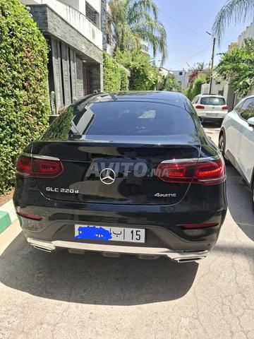 Mercedes-Benz 220 Diesel Automatique 2023 à Fès - 2