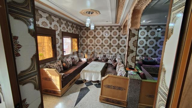 منزل للبيع مكون من 3 طوابق - 2