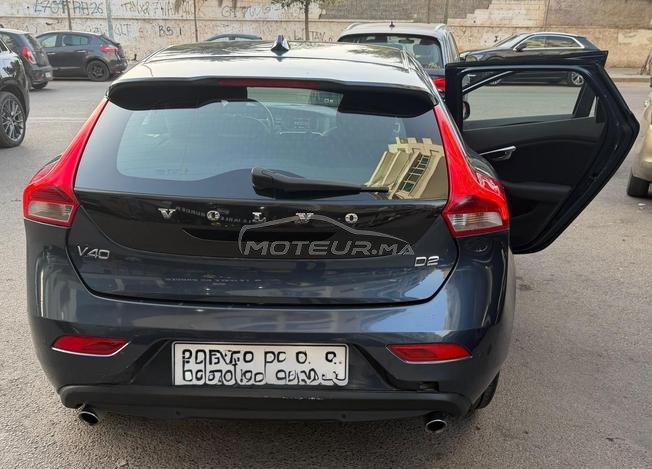 Volvo V40 Diesel Automatique 2018 à Casablanca