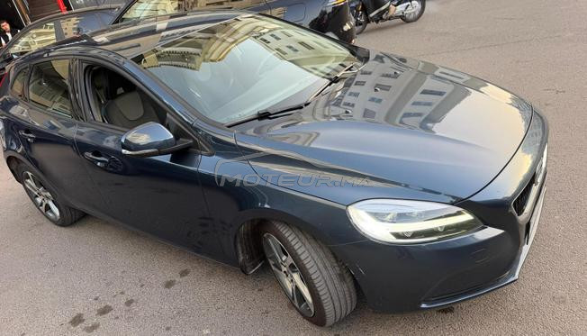 Volvo V40 Diesel Automatique 2018 à Casablanca