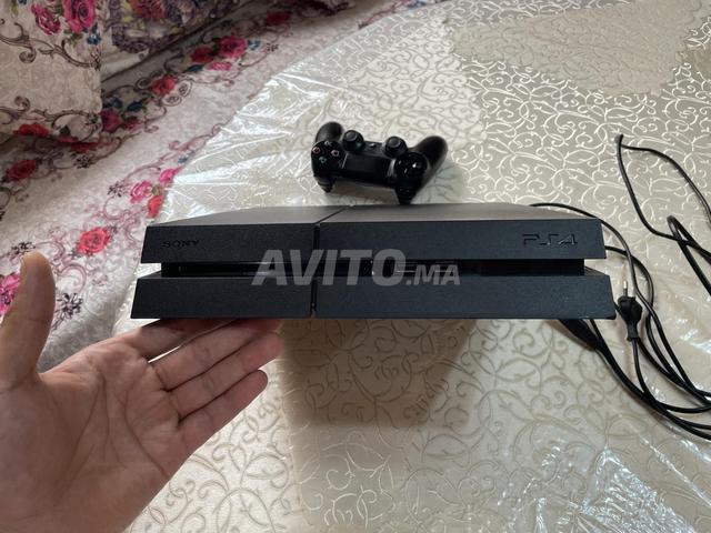 PlayStation 4 - 2