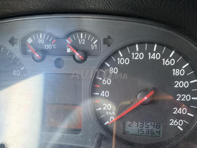 Volkswagen Golf 4 Diesel Manuelle 2002 à Tanger - 2